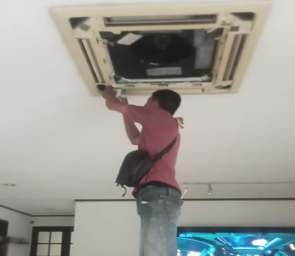  foto Instalasi Unit AC